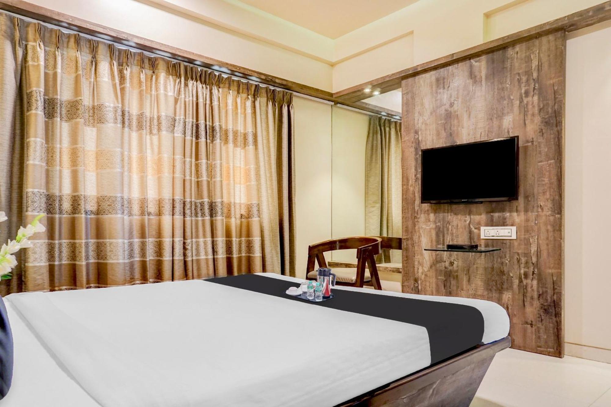 Hotel Tej Inn Plaza Near Igi Airport Delhi Нью-Делі Екстер'єр фото